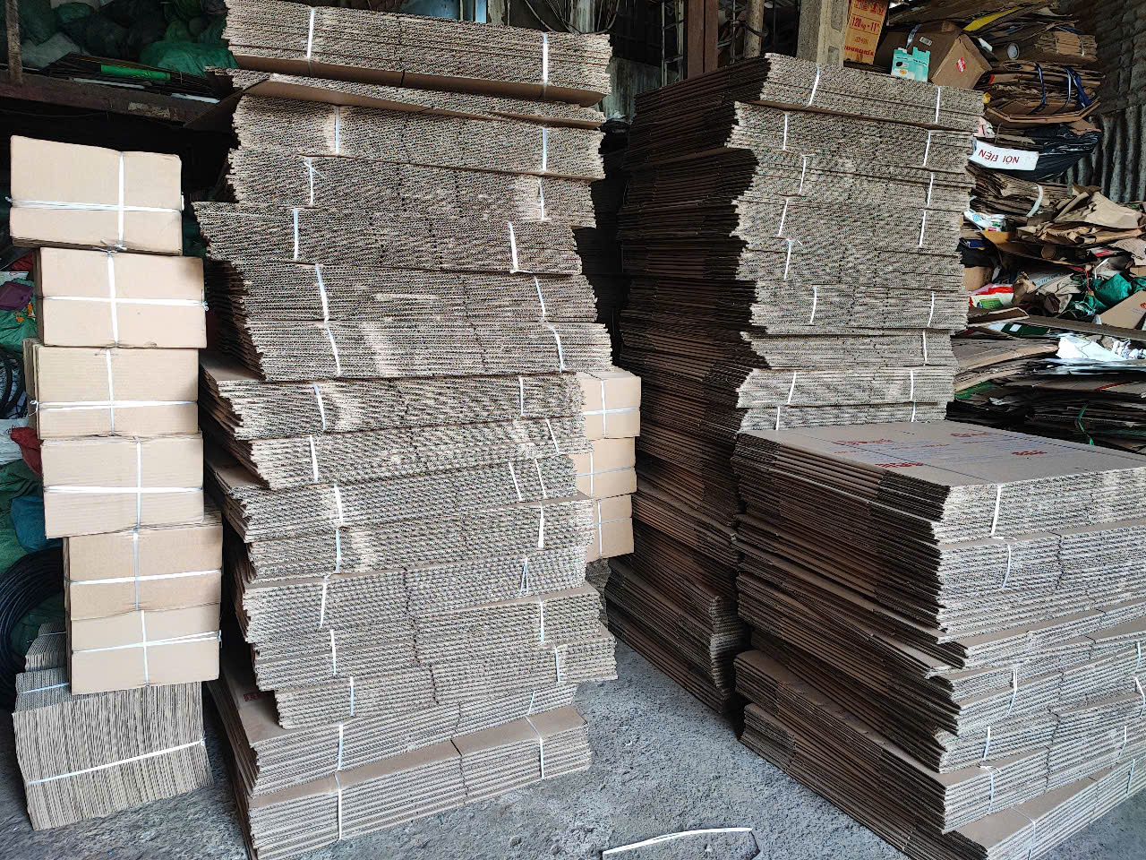 Công ty SG Hiền Hòa là 1 trong những đơn vị thu mua giấy carton tại TP.HCM