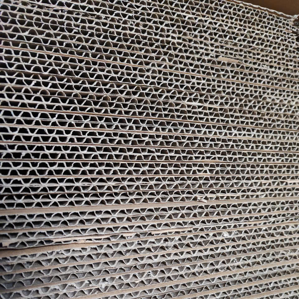 Giấy carton 5 lớp - Công ty SG Hiền Hòa